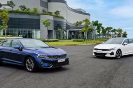 Giá xe Kia giảm đồng loạt dịp cuối năm