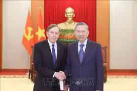 Tổng Bí thư Tô Lâm tiếp Đại tướng David Petraeus