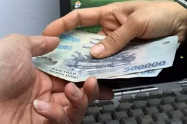 Gia Lai: Hai cán bộ phòng TN&MT bị tạm giữ để điều tra về hành vi nhận hối lộ