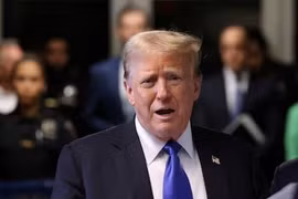 Ông Donald Trump thất bại trong nỗ lực bác bỏ vụ án 'tiền bịt miệng'