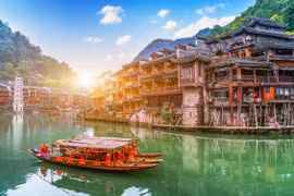 Thu hút du khách quốc tế, Trung Quốc tăng thời gian lưu trú quá cảnh