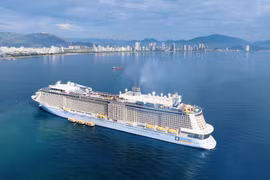 Gần 4.400 khách đến Nha Trang bằng tàu du lịch biển