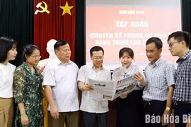 Báo Hòa Bình tập huấn chuyên đề phóng sự điều tra