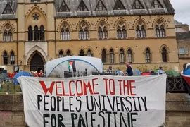 Sinh viên Đại học Oxford bị bắt giữ trong cuộc biểu tình ủng hộ Palestine