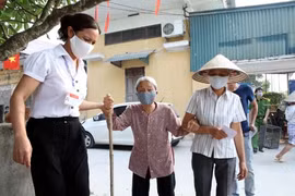 Hà Nội định hướng bố trí Bí thư Đảng ủy kiêm Chủ tịch HĐND xã, thị trấn