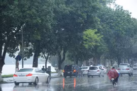 Dự báo thời tiết ngày 21/8: Hà Nội tiếp tục có mưa rào và dông