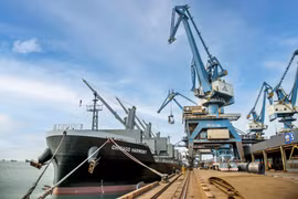 Sản lượng bán hàng thép Hòa Phát đạt 760.000 tấn trong tháng 12, cao nhất từ đầu năm