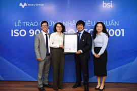 Doanh nghiệp start-up công nghệ đầu tiên được Viện Tiêu chuẩn Anh trao 2 chứng nhận ISO