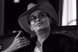 Live concert 'Thanh Tùng - Legacy of Love' phải tạm hoãn vì bão lũ