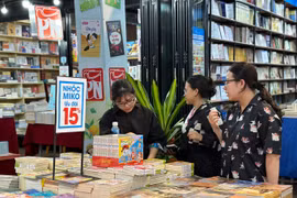 Sau hơn 8 năm thành lập, Đường sách TP HCM thu về 345 tỉ đồng