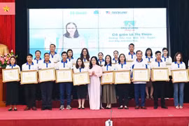 Vinh danh 60 thầy cô giáo dạy học vùng sâu vùng xa, vùng khó khăn