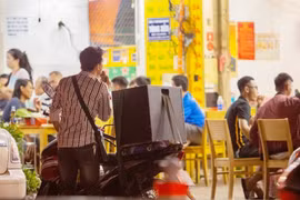 TP. HCM: Gần 6.000 trường hợp ô nhiễm tiếng ồn bằng karaoke bị phản ánh