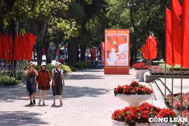 Hà Nội chuẩn bị Lễ kỷ niệm Ngày giải phóng trong tiết Thu mát dịu