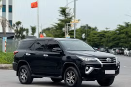 Giá xe Toyota Fortuner lăn bánh tháng 6/2024: Giảm sâu tương đương Ford Everest