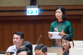 Đầu tư cho giáo dục và đào tạo tại vùng dân tộc thiểu số còn hạn chế, chưa đáp ứng được nhu cầu