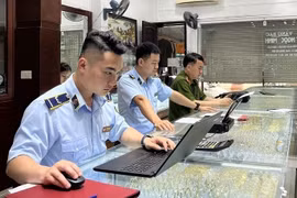 Xử phạt 5 cơ sở kinh doanh vàng, trang sức mỹ nghệ giả mạo nhãn hiệu hàng hóa tại Thanh Hoá