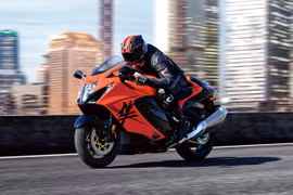 Cận cảnh Suzuki Hayabusa phiên bản kỷ niệm 25 năm