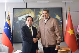 Hai Chính phủ Việt Nam và Venezuela sẽ đồng hành cùng doanh nghiệp để khuyến khích các dự án hợp tác, đầu tư
