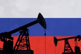 Tổng thống Nga Vladimir Putin gia hạn các biện pháp chống 'giá dầu trần' của Nga cho đến ngày 30 tháng 6 năm 2025
