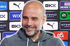Pep nói "thần chú" với Man City sau khi thắng Tottenham