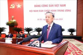 Chủ tịch Đảng Nhân dân Campuchia Hun Sen chúc mừng Tổng Bí thư, Chủ tịch nước Tô Lâm