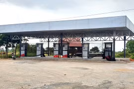 Bạc Liêu: Xử phạt công trình xây dựng cây xăng không phép