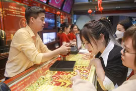 Lo rủi ro, người Việt Nam thích giữ vàng miếng nhất thế giới