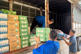 Chương trình 'Vượt thiên tai – Tiếp bước tương lai' của Vinamilk hỗ trợ 6 tỷ đồng cho trẻ em vùng bão lũ
