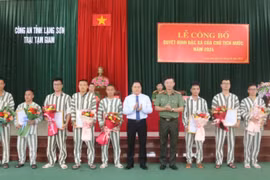 Lạng Sơn: 11 phạm nhân nhận quyết định đặc xá của Chủ tịch nước