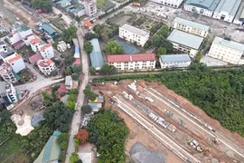 Xây dựng Giao thông Long Thành kiếm hàng trăm tỷ mỗi năm từ các gói thầu có tỷ lệ tiết kiệm thấp, đóng thuế 5 năm không bằng tiền thu một ngày