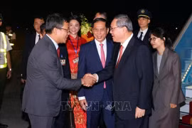 Thủ tướng Quốc vụ viện nước Cộng hòa Nhân dân Trung Hoa Lý Cường bắt đầu thăm chính thức Việt Nam