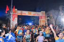 Vietnam Airlines tổ chức thành công giải chạy Run For Love 2024