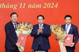 Thủ tướng Chính phủ Phạm Minh Chính trao quyết định bổ nhiệm và giao nhiệm vụ cho 2 tân Bộ trưởng