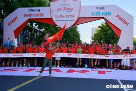 Sôi động Giải chạy “Dai-ichi Life - Cung Đường Yêu Thương 2024”