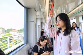 Hơn 100.000 lượt khách trải nghiệm đường sắt đô thị Nhổn - ga Hà Nội