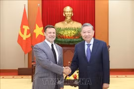Tổng Bí thư Tô Lâm tiếp Đại sứ Australia tại Việt Nam đến chào từ biệt