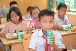 Vì mọi trẻ em đều được uống sữa, VINAMILK sẽ không ngừng nỗ lực