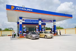 Các doanh nghiệp xăng dầu như đang nằm trên giường bệnh