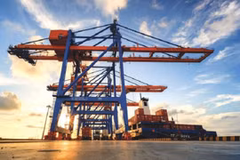 SSJ Consulting muốn thoái sạch hơn 19,6 triệu cổ phiếu GMD: Cổ đông ngoại rút lui hoàn toàn, Gemadept áp lực nguồn cung giữa lúc biên lợi nhuận suy giảm