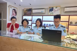 Quảng Ninh: Phát hiện cửa hàng bán vàng giả mạo nhãn hiệu, đề nghị xử phạt 90 triệu đồng