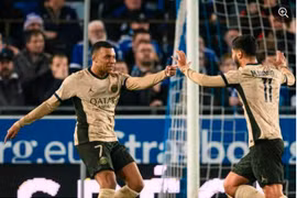 PSG giành chiến thắng nhọc nhằn 2-1 trên sân của Strasbourg