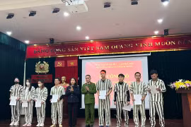 Công an Hà Nội công bố quyết định giảm thời hạn chấp hành án phạt tù dịp Tết