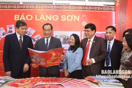 Hội báo Xuân Xứ Lạng năm 2024 trưng bày hơn 300 ấn phẩm báo chí