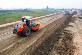 Khẩn trương lựa chọn nhà đầu tư thực hiện Dự án thành phần 3 đường Vành đai 4 - Vùng Thủ đô