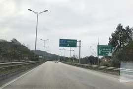 Kiến nghị sớm mở rộng đường cao tốc Nội Bài - Lào Cai đoạn từ Yên Bái lên Lào Cai
