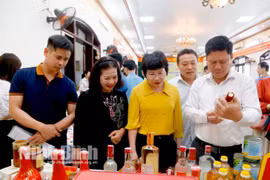 Ninh Bình: Phát triển từ 1-3 điểm giới thiệu và bán sản phẩm OCOP gắn với phát triển làng nghề, dịch vụ du lịch trong năm 2024