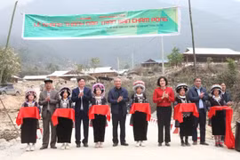 Báo Giao thông khánh thành đập tràn Chăm Pộng tại xã Ngọc Chiến, huyện Mường La