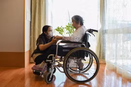 Nhật Bản cần lao động nước ngoài và nghịch lý không thể giữ chân