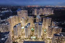 Dòng tiền hàng chục tỷ USD đang hướng vào bất động sản