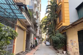 Giá chung cư, nhà trong ngõ tăng kịch sàn, giấc mơ mua nhà của người trẻ ngày càng xa vời